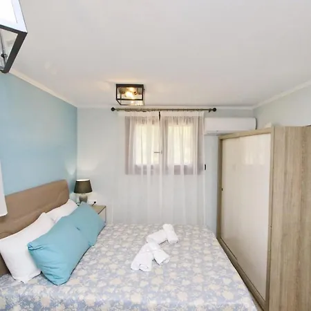 Appartement Panos House *