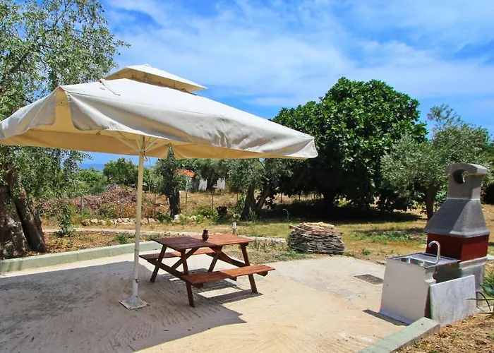 Panos House *