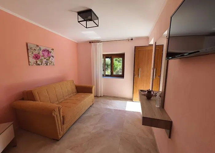 Apartman Panos House