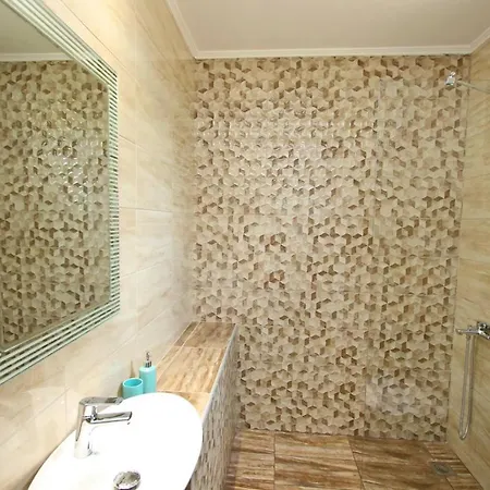 Panos House Koinira