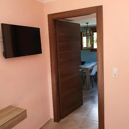Panos House